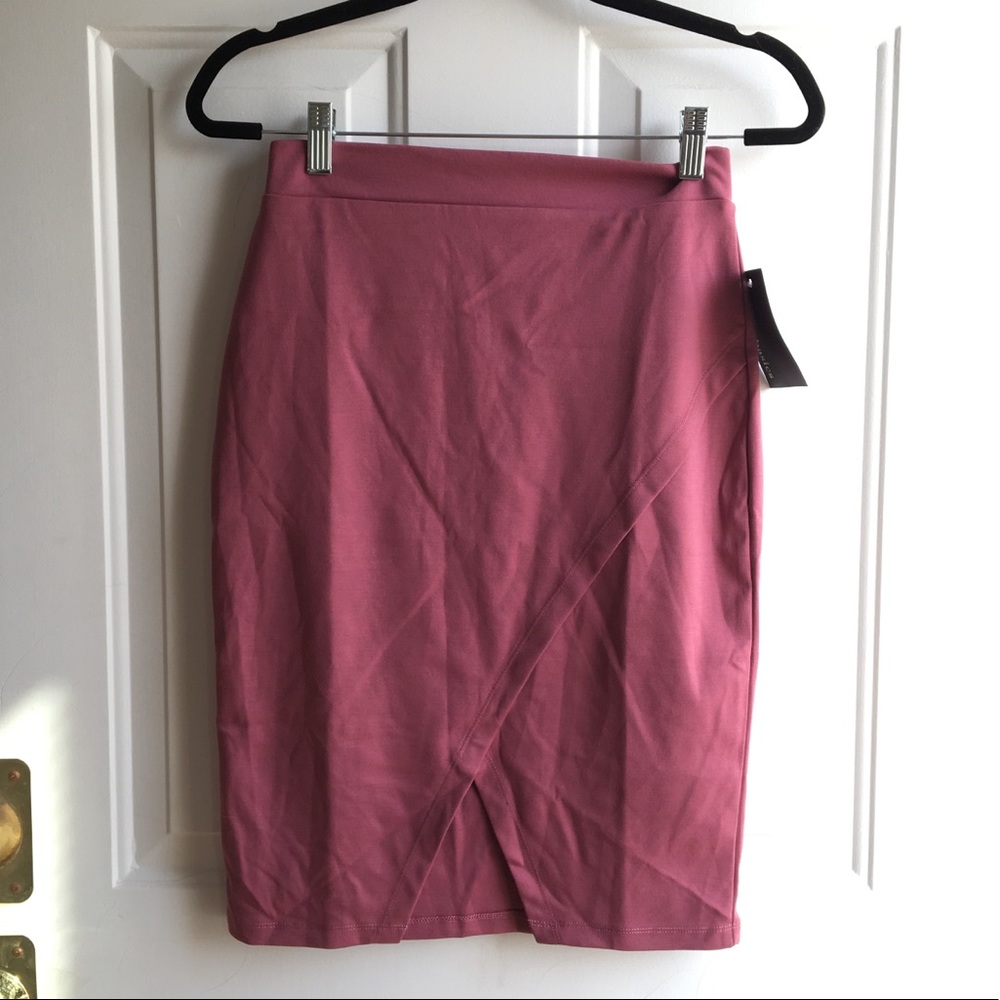 NWT Mauve pencil skirt